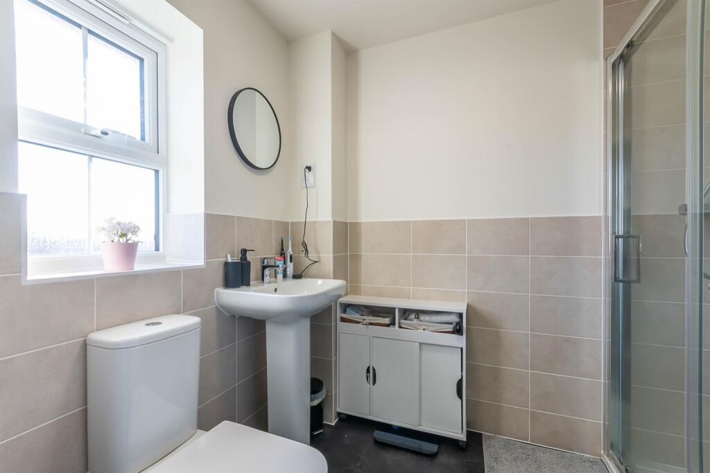 En Suite Shower Room