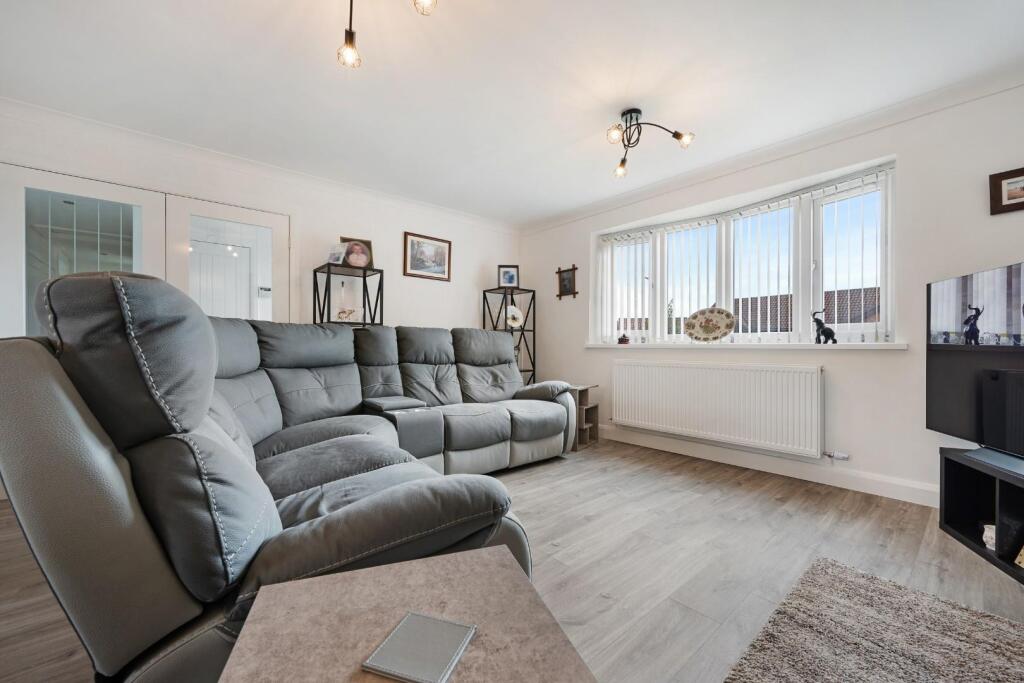 1 Chelwood Close HDR-15.jpg