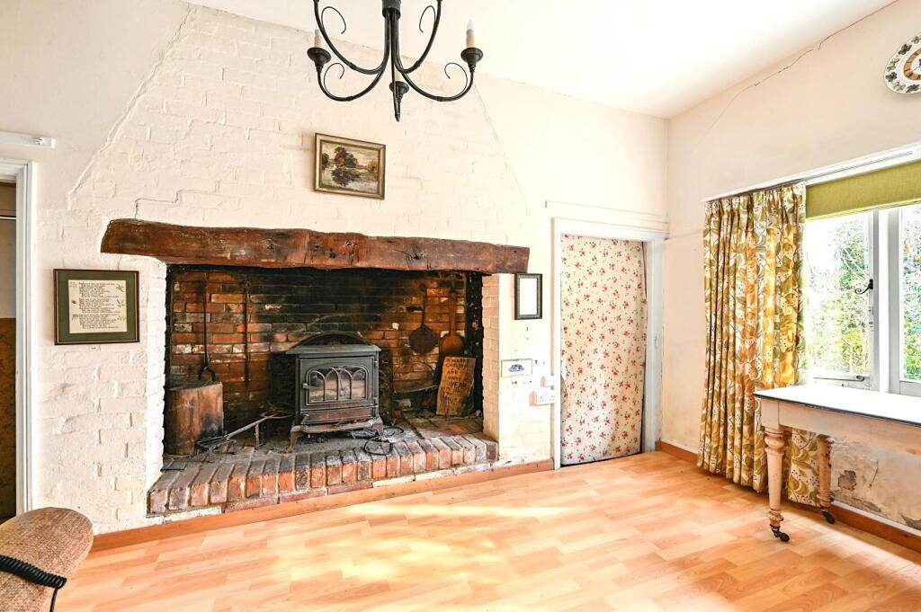 Leesden-Standen Street-TN317QE (4).jpg