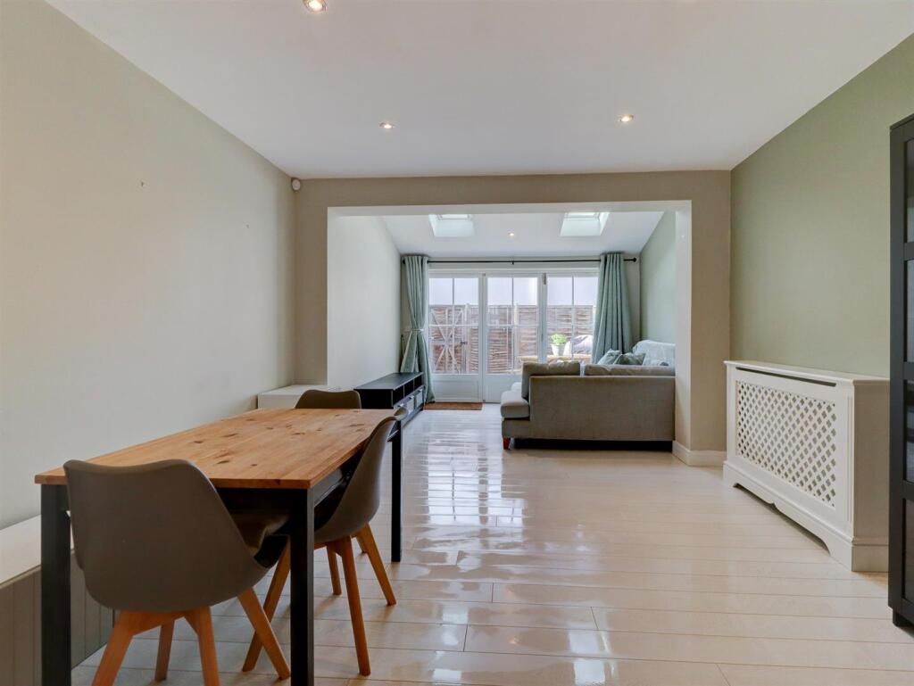 Open Plan Living/Dining Room