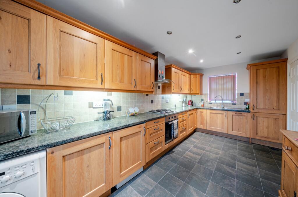 1394546-7-694a75b685414