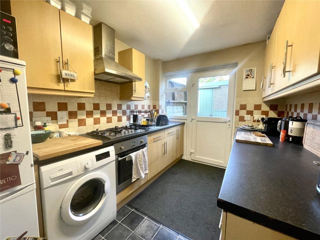 FAD56D0F-DA8E-405F-B