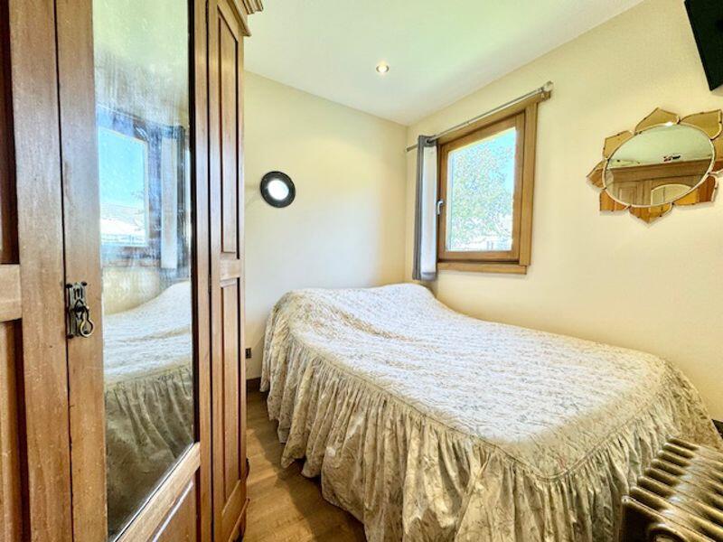 Annexe bedroom