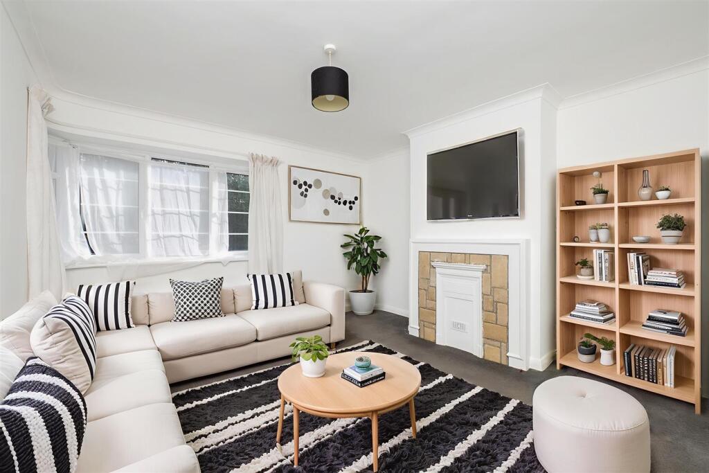 H_SCR-003 - Living Room - Scandinavian - 8.jpg