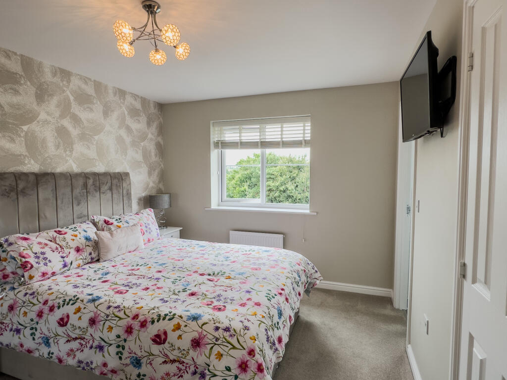 Master Bedroom 3.jpg