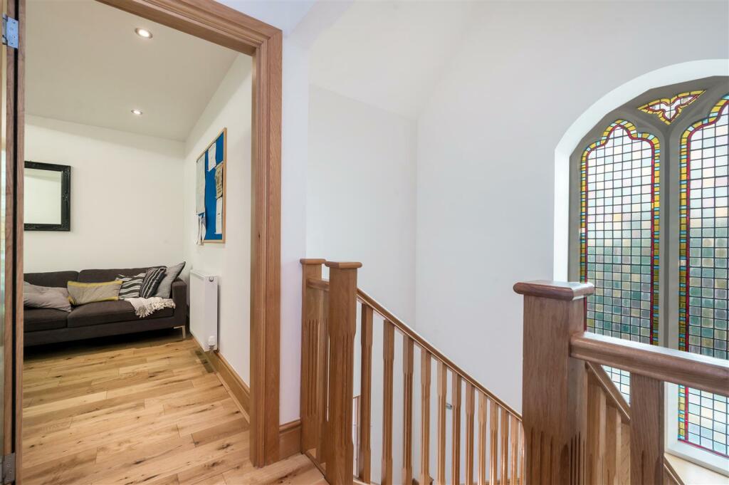 Stairs/Landing