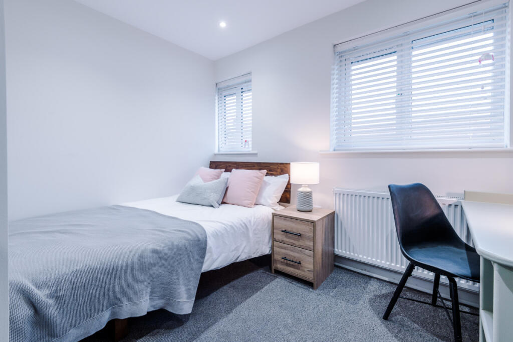 6 Capricorn Way, Bedroom 10