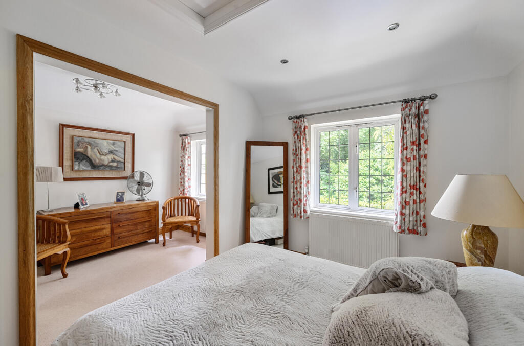 1299882-28-682f41...