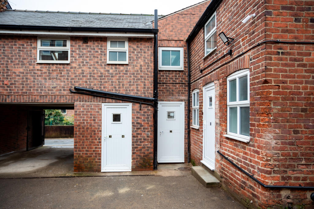 SA, Thorne Road, Doncaster-2