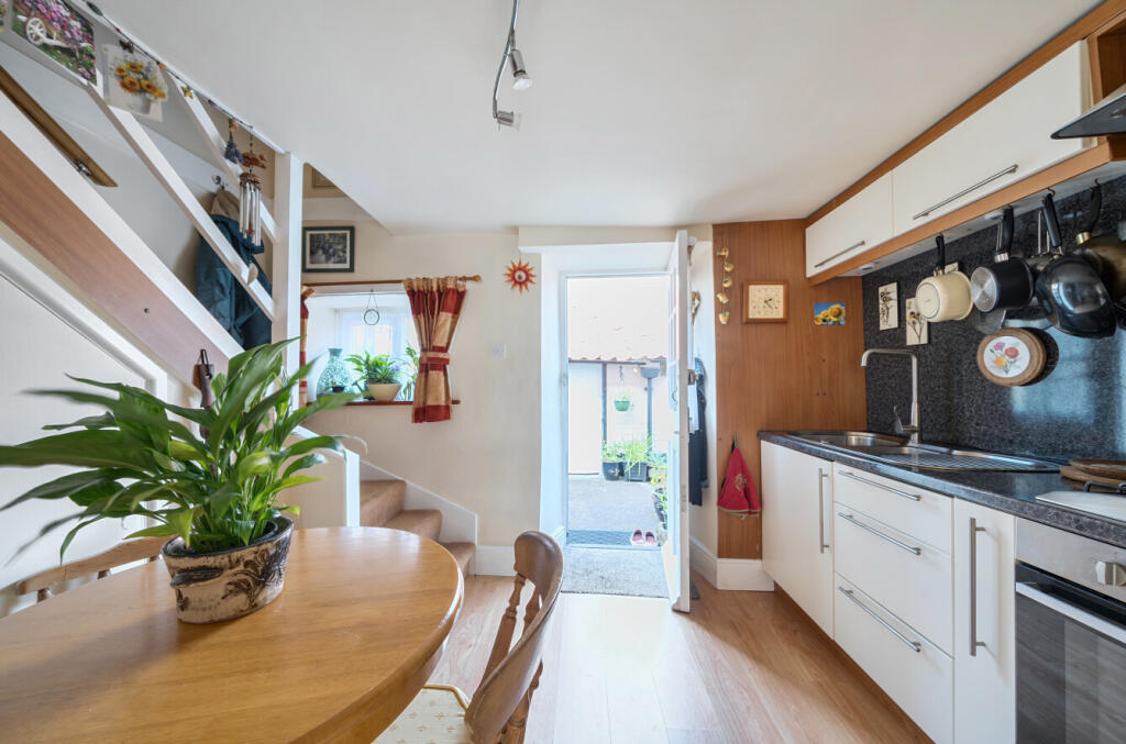 1340405-14-689f3f...