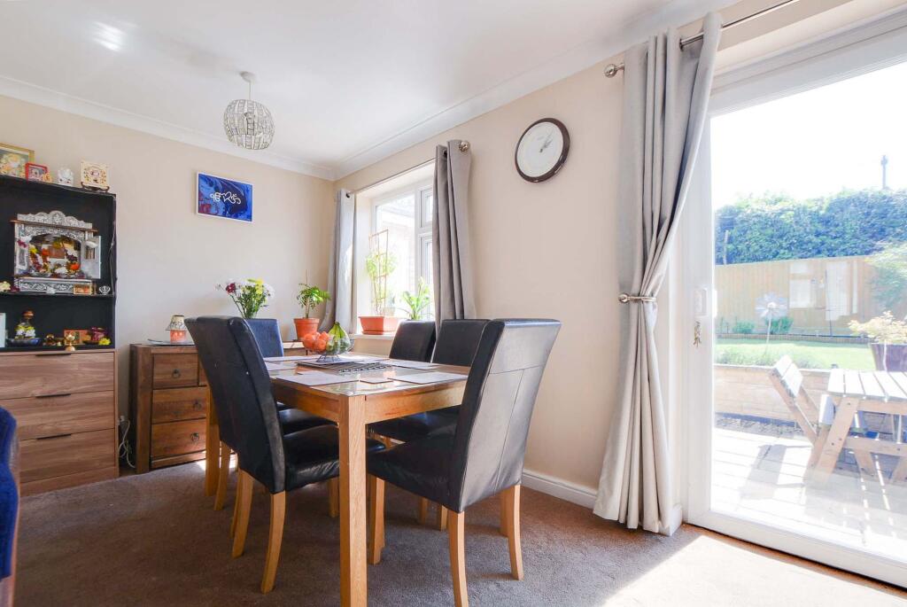 L Shaped Lounge Dining Room