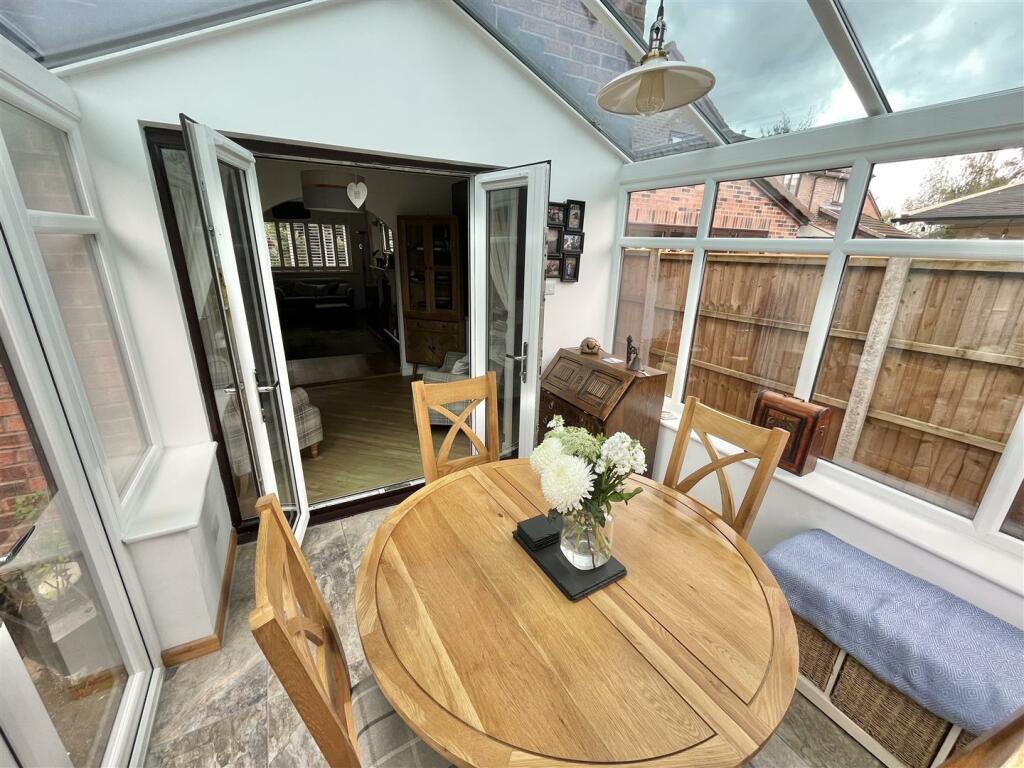 Sitting Room Aspect 2.jpg