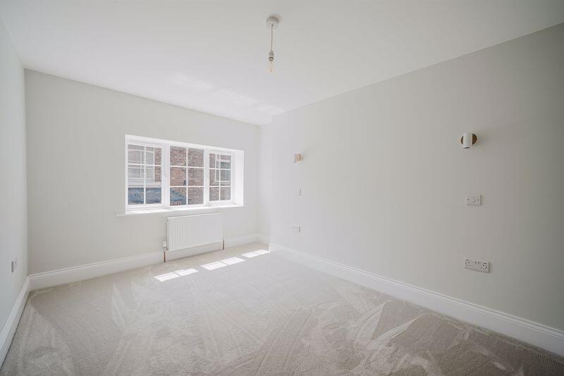 Further bedroom
