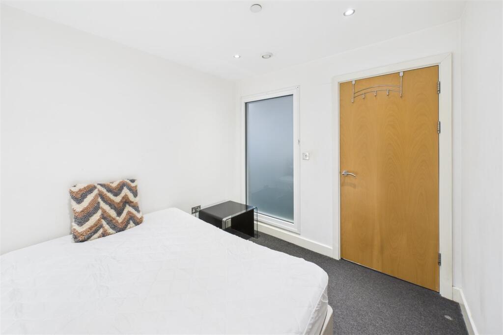 104 Marsh House, Marsh Street, City Centre, Bristo