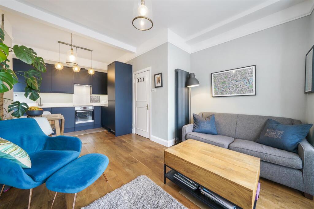 Flat B, 129 Wellmeadow Road - CBI32hnfTWgUfdsNk8Zu