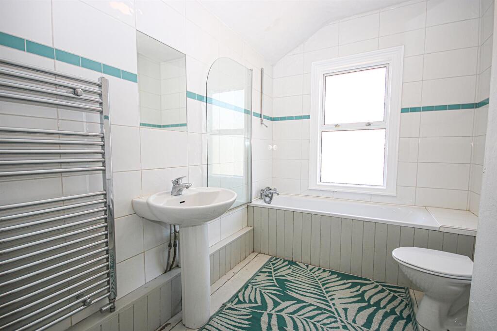 Bath.jpg