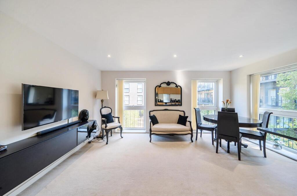 Davidson Frost-Wellings, DFW, Monarch Court, Stanm