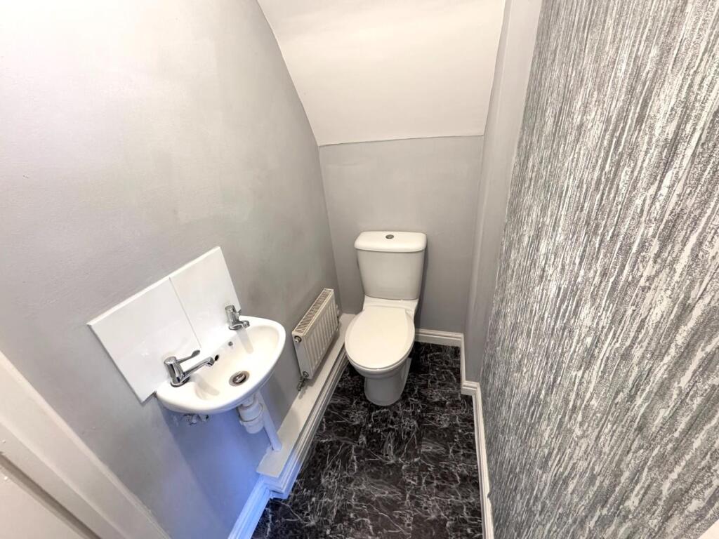 GROUND FLOOR WC
