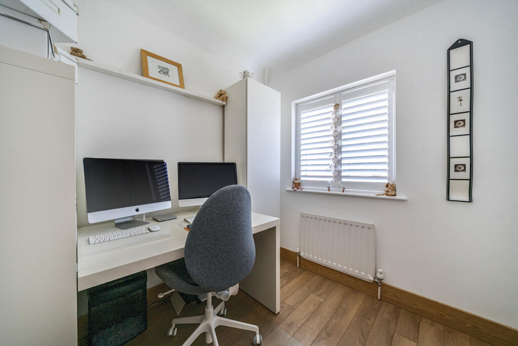 8-1294177-9-68248...