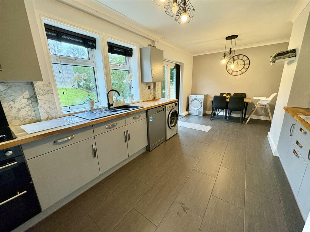 Bramleys Estate Agents - Myrtle Gardens - Halifax 