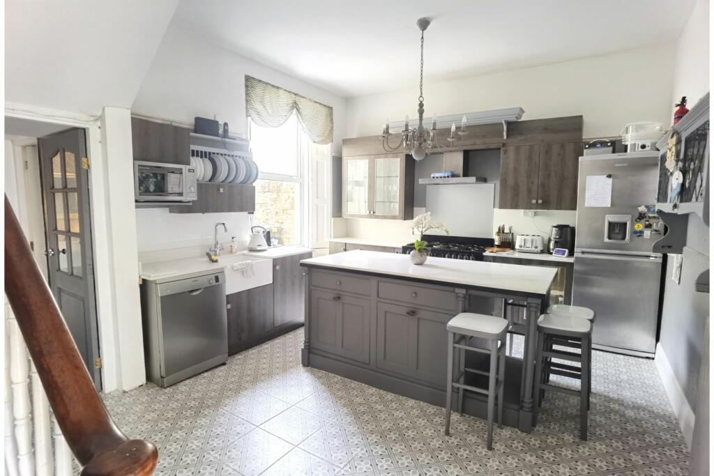 Kitchen/Breakfast