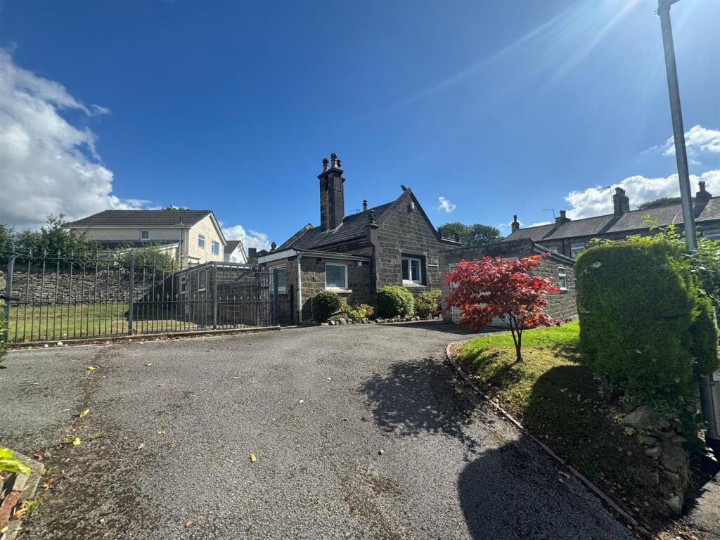 Rear Garden and Garage