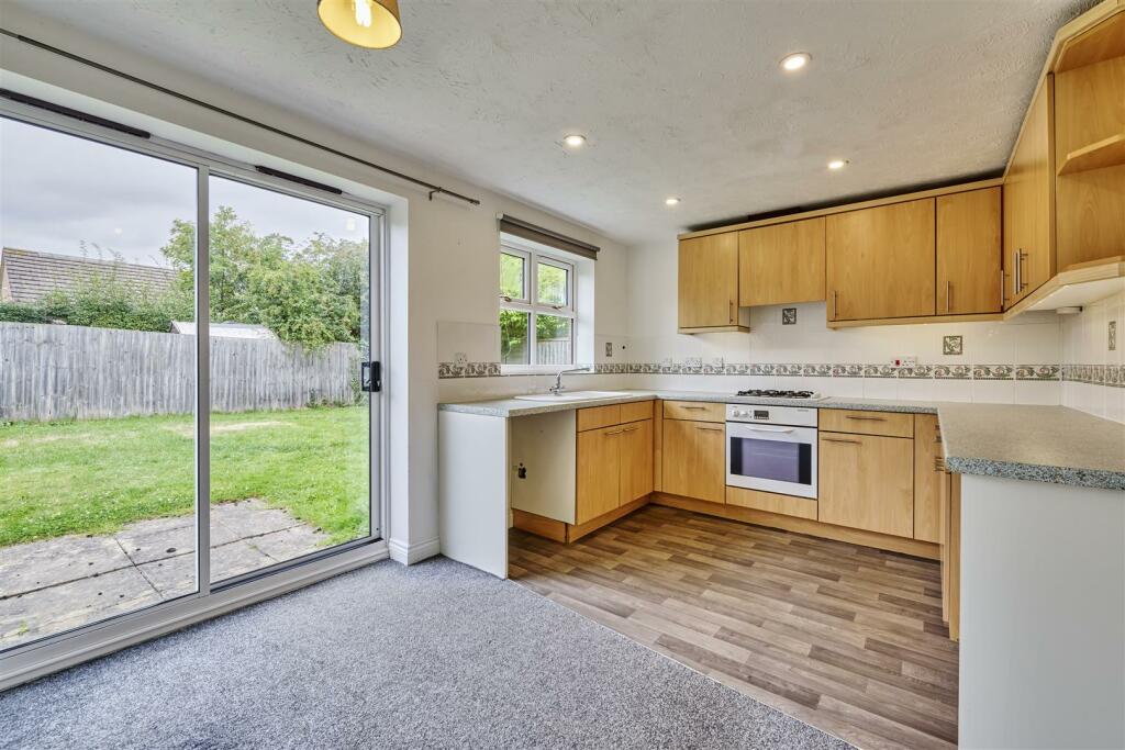 05-08-24-86 Creed Road Oundle-1511.jpg