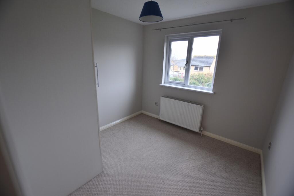 72 Pimpernel bedroom 2