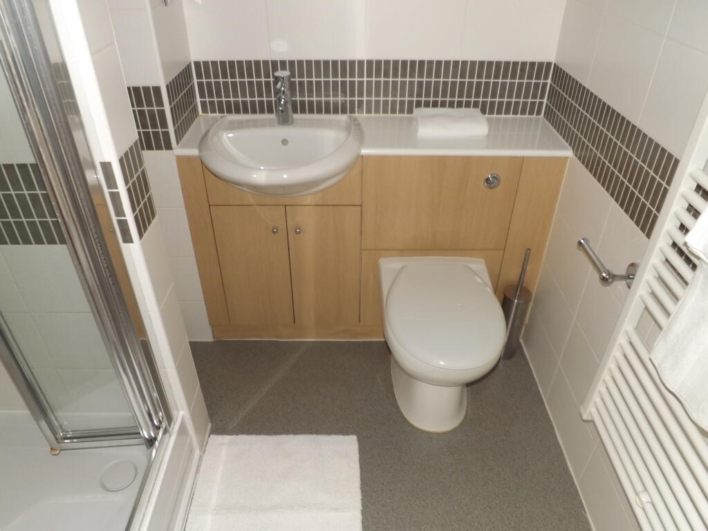 Ensuite