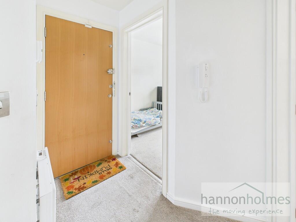 CAM05283G0-PR0116...