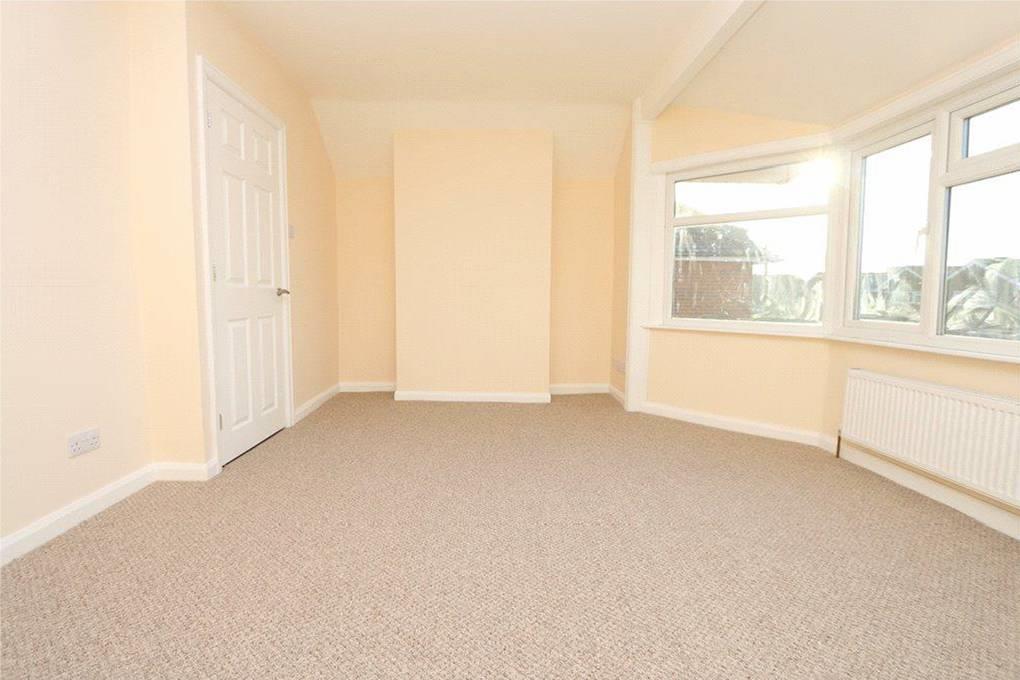 Living Room.jpg