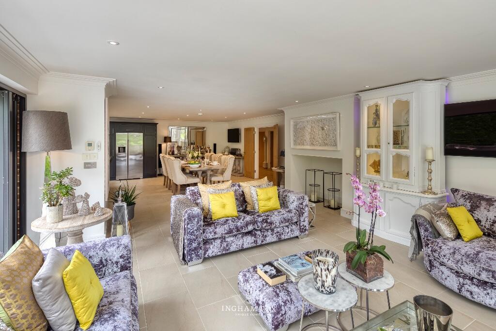 kitchen family room