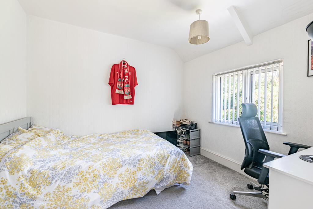 bedroom2