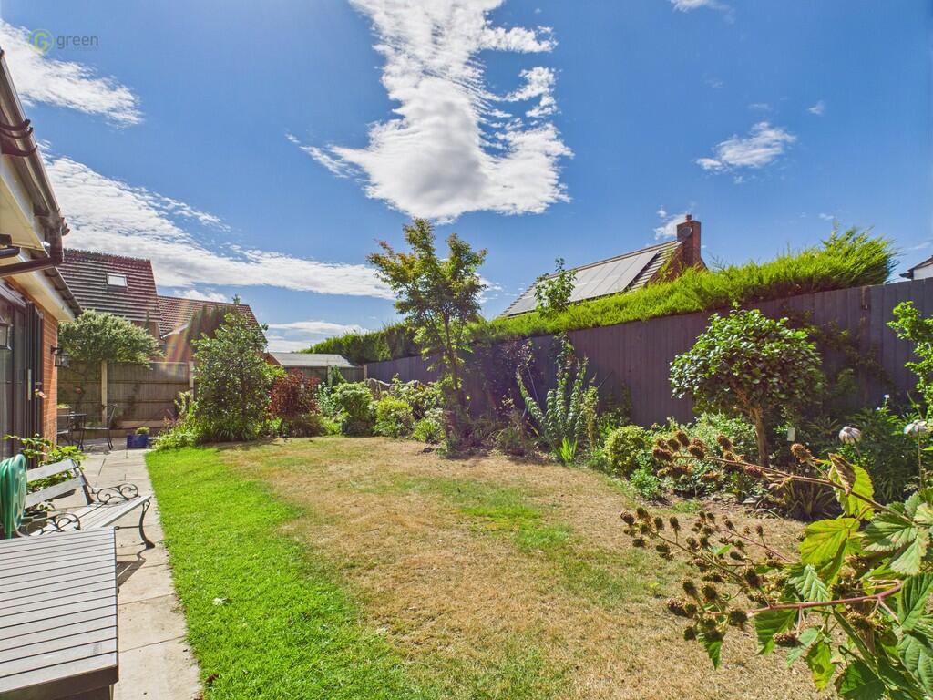 CAM03830G0-PR0180...