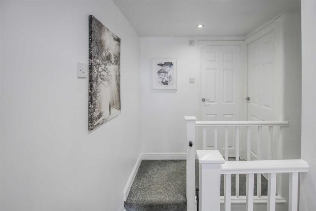 Inner Hallway: