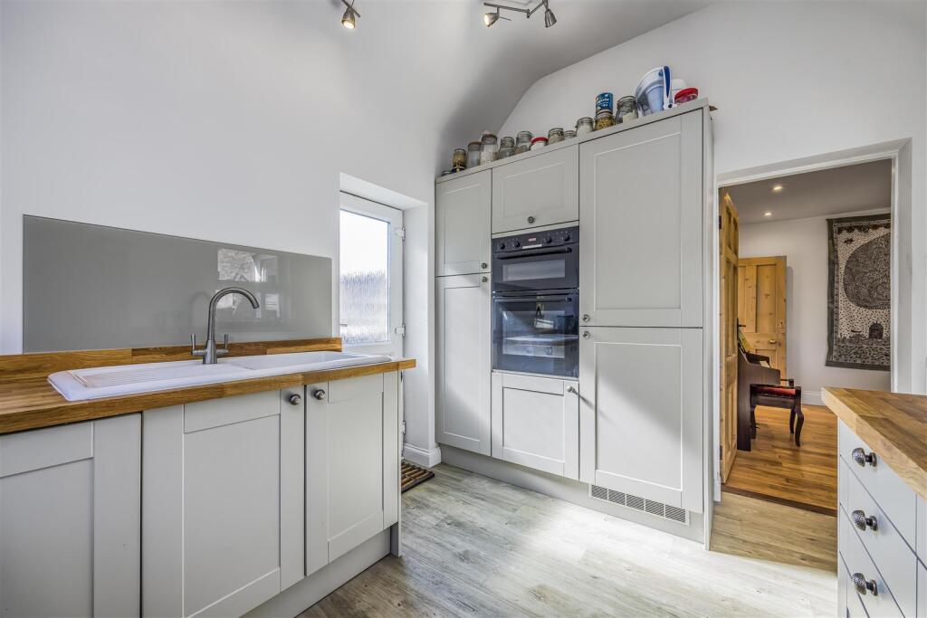 Cupressus, Woodmancote, Emsworth-PorticoMarketing-