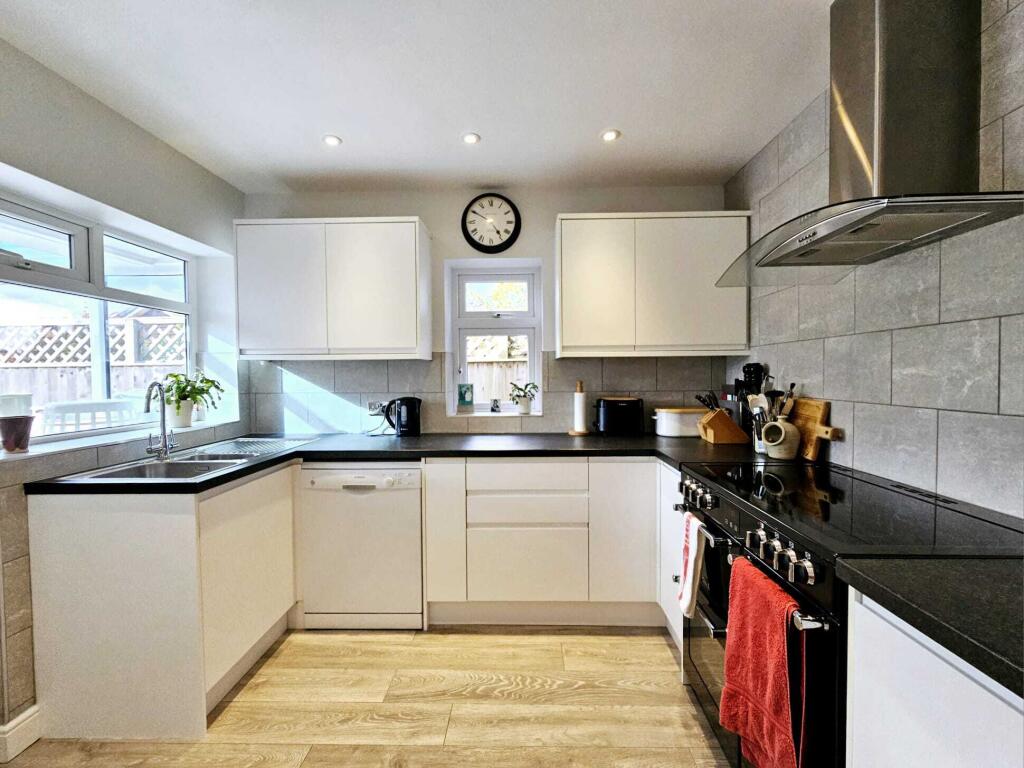 a75f1191-3b36-45bf-b8a9-894ae5af2c54