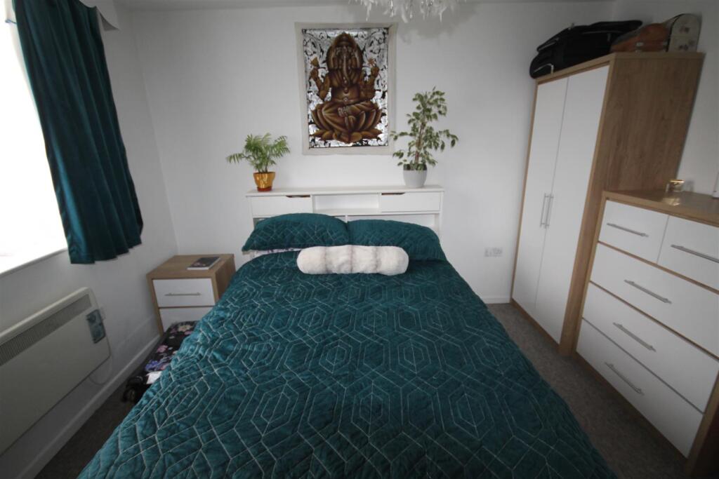 Bedroom 3.JPG