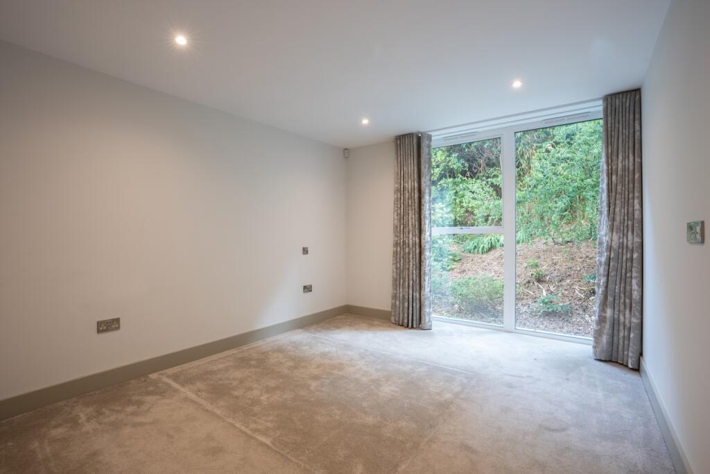 78 lilliput road flat 1-39