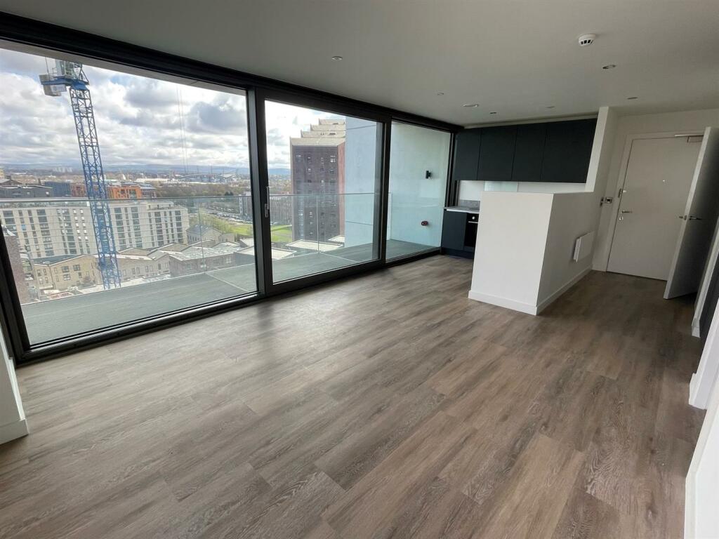 Living Room.jpg