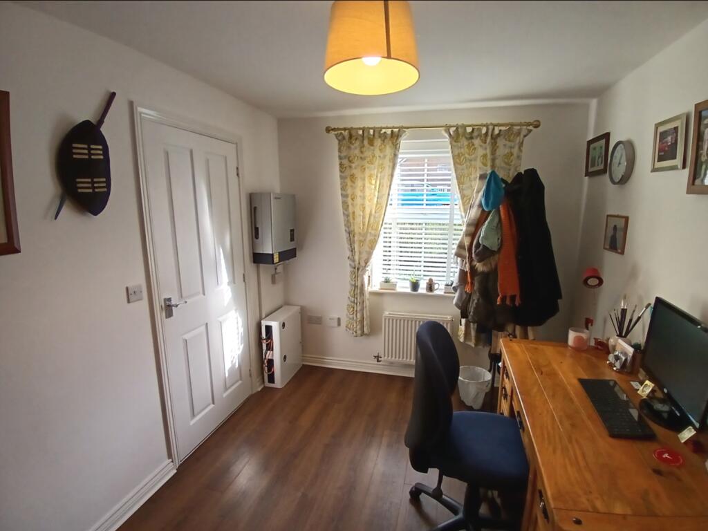 STUDY OR DINING ROOM