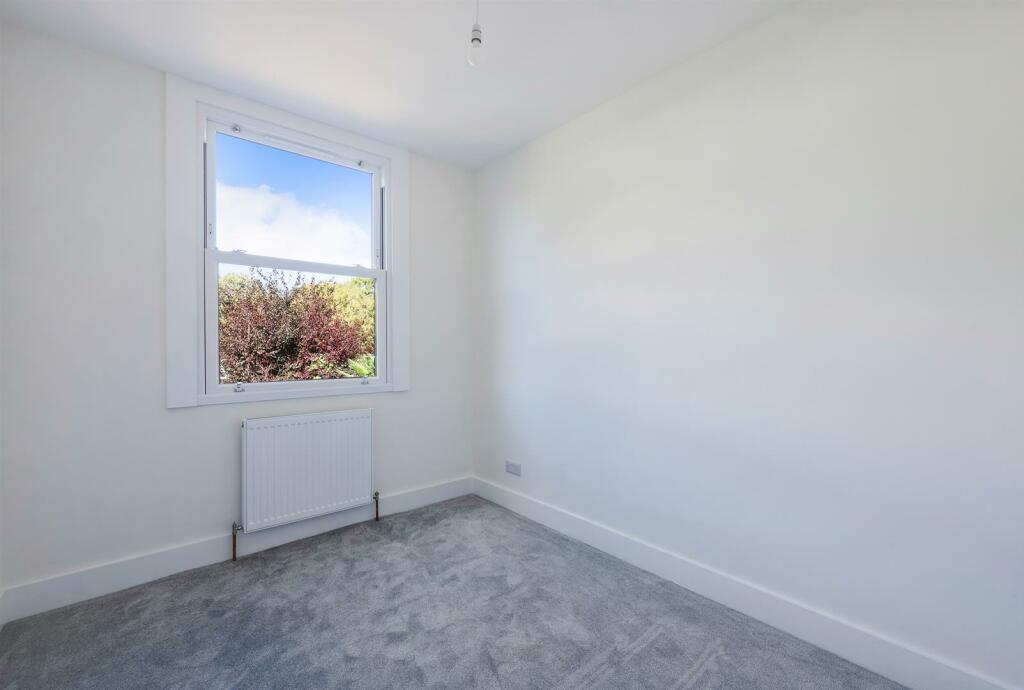 BEACONSFIELD ROAD, 87 (8).jpg