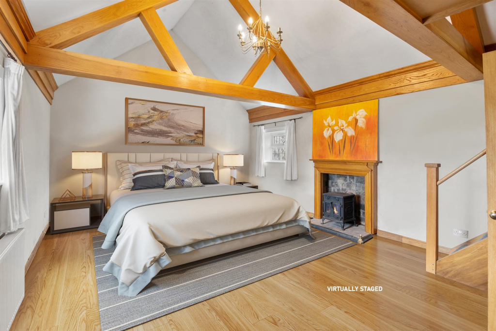 34_virtual staged bedroom.png