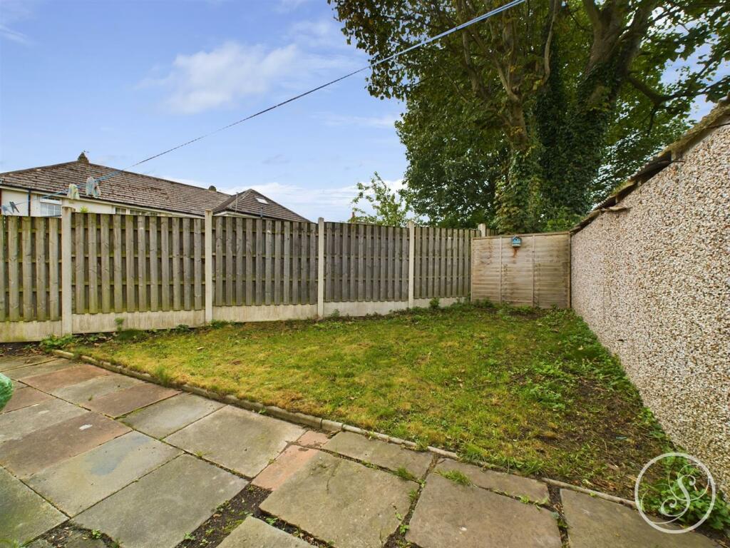 CAM02071G0-PR0157-STILL025.jpg