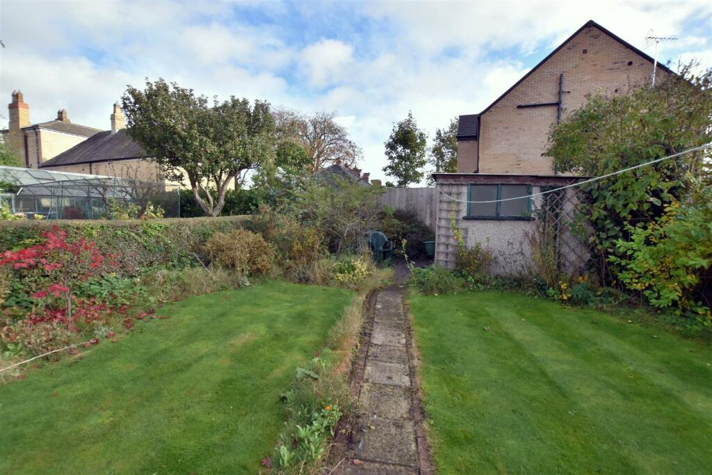 Rear Garden - additional image.JPG