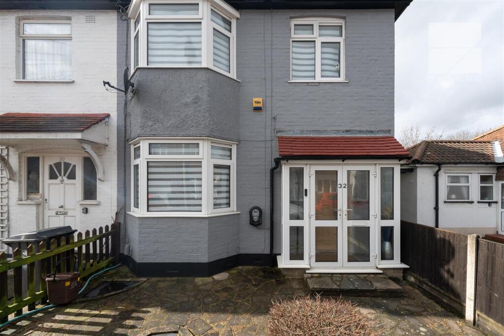 32 Suffield Road_0045.jpg