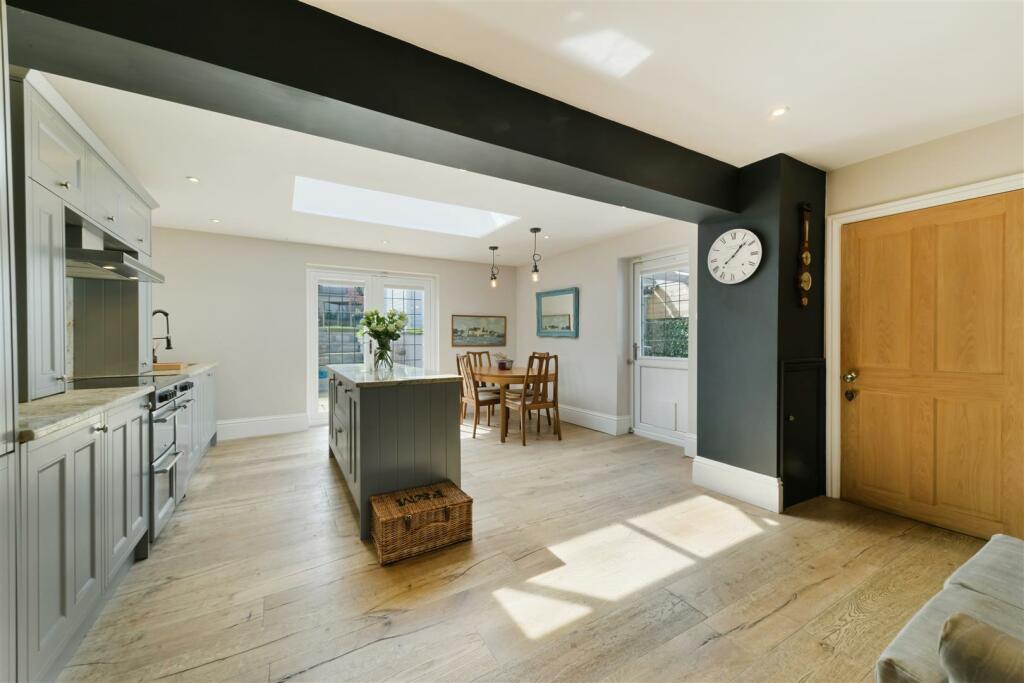 GROSVENOR ROAD, 32, DAISY COTTAGE-2.jpg