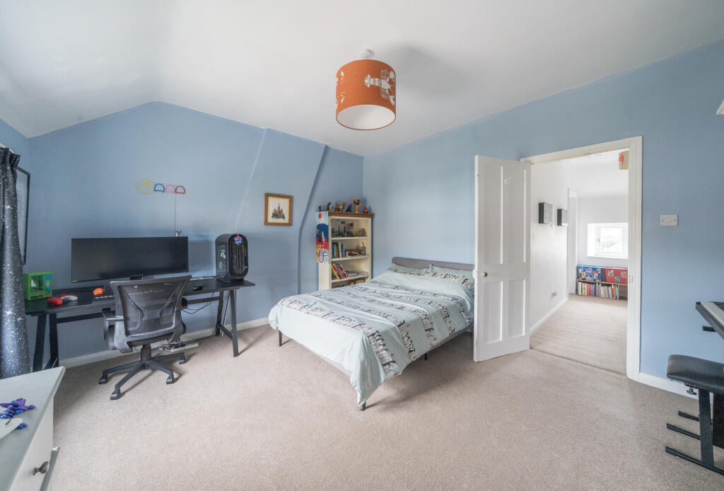 1296561-15-683841...