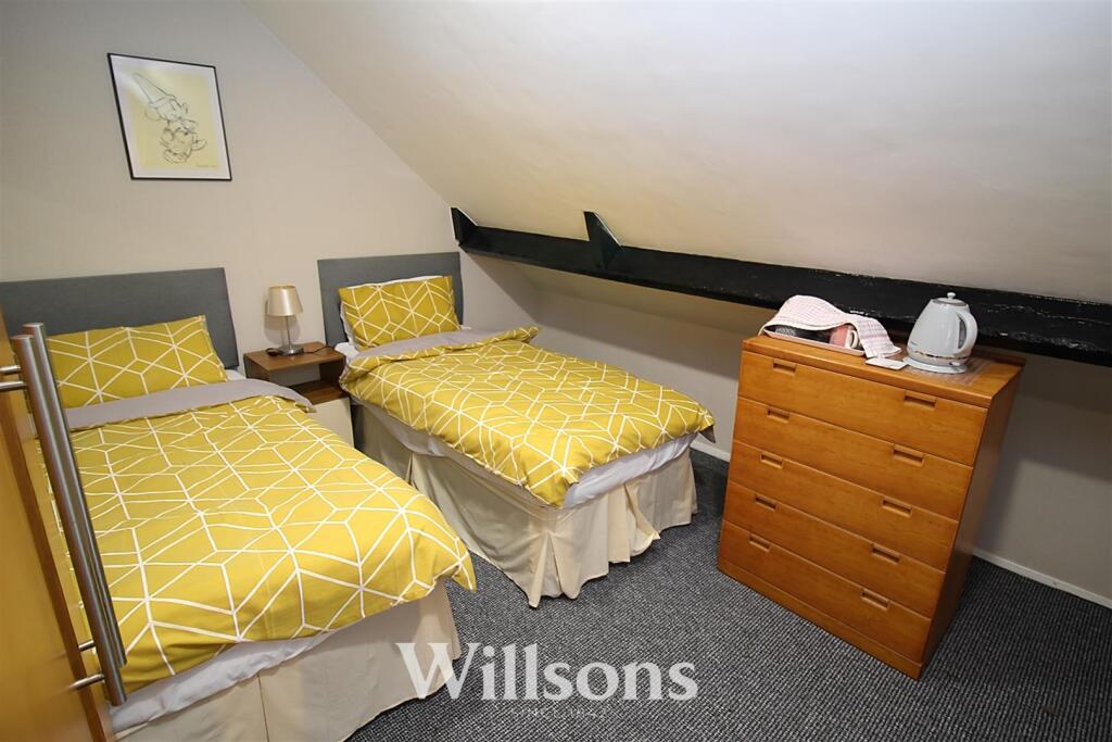 flat 1 bed 3.jpg