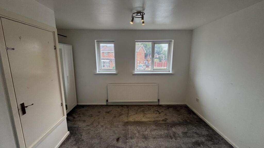 67 macdonalds close bedroom 2.jpeg